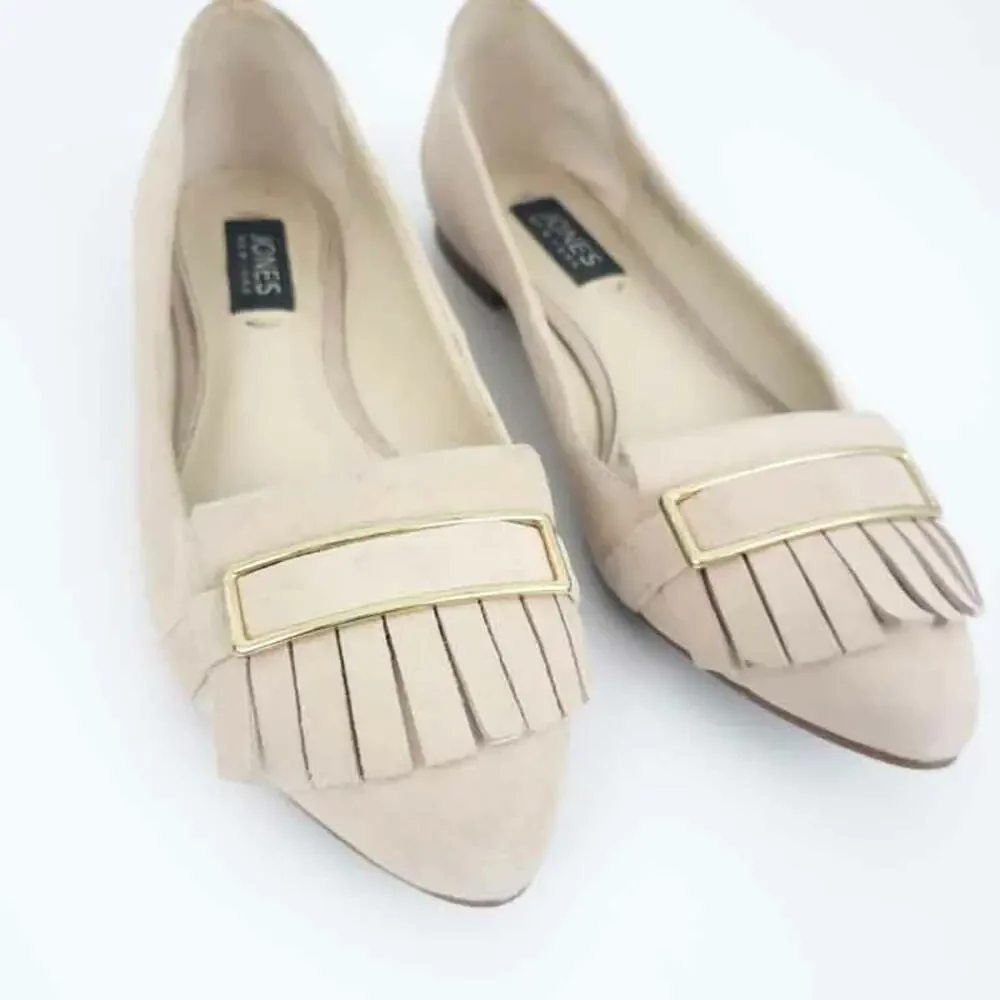 Jones New York Beige Suede Loafer 6M Leather Upper Work Shoe Stylish Fashion